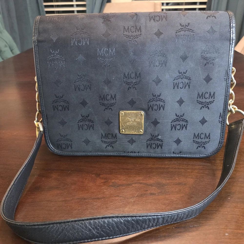 MCM Black Shoulder Bag - Picture 3 of 16